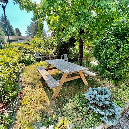 Ferienwohnung La Branche Du Cerisier Annecy Exterior foto